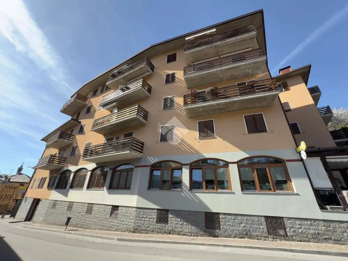 Appartamento in vendita a Teglio