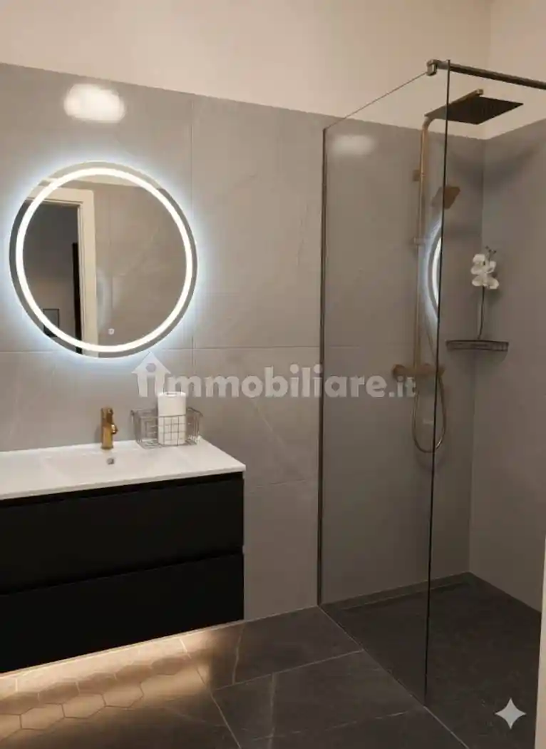 Monolocale buono stato, secondo piano, Borghi, Como - foto 5