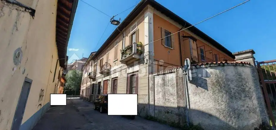 Appartamento in asta a Milano