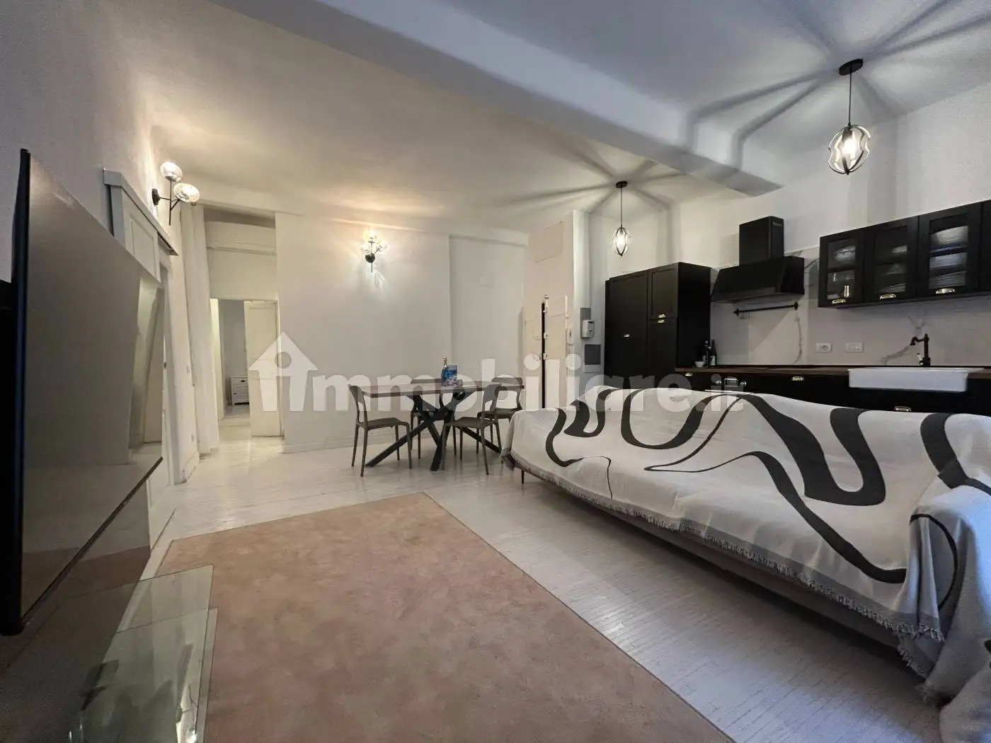 Appartamento in vendita a Varazze