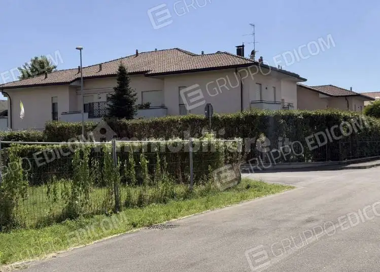 Appartamento in asta a Dairago