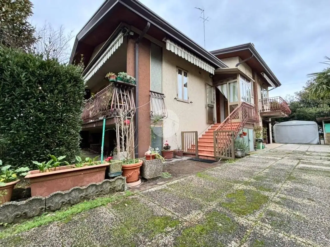 Casa indipendente in vendita a Chioggia