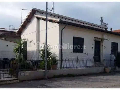 Villetta a schiera in asta a Rosignano Marittimo