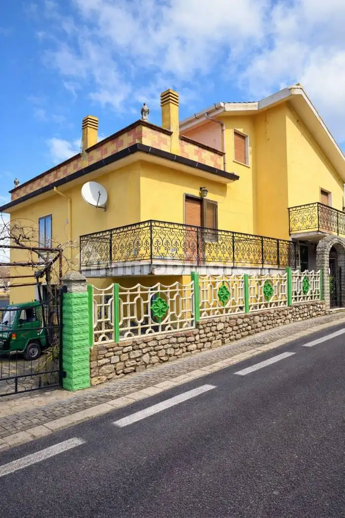 Villa in vendita a Satriano di Lucania