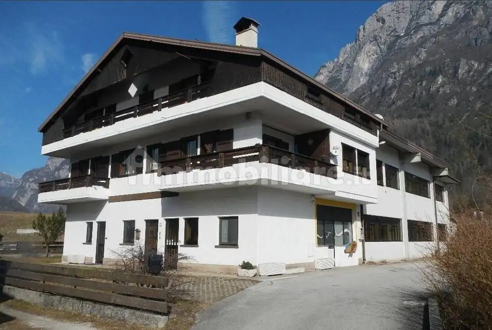 Palazzo - Stabile in asta a Taibon Agordino