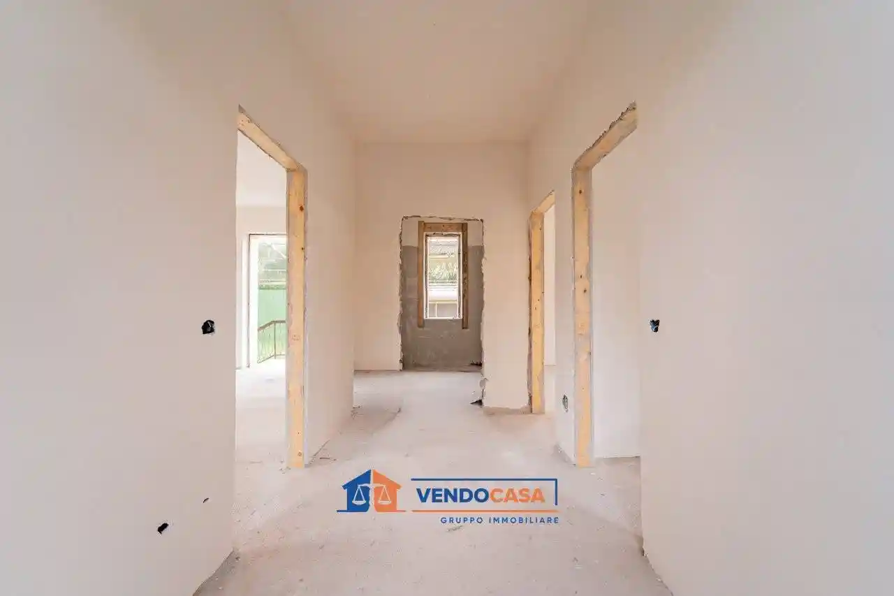 Trilocale via Aurelia Ovest 341, Zona Industriale, Massa - foto 4