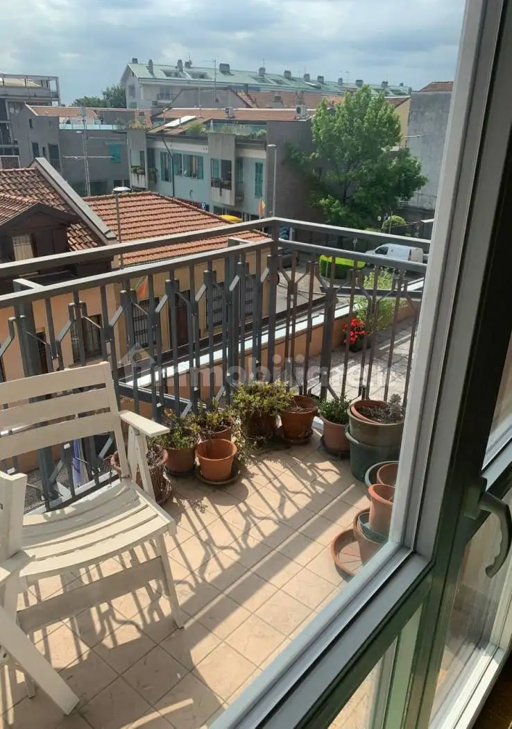 Attico - Mansarda in asta a Desio