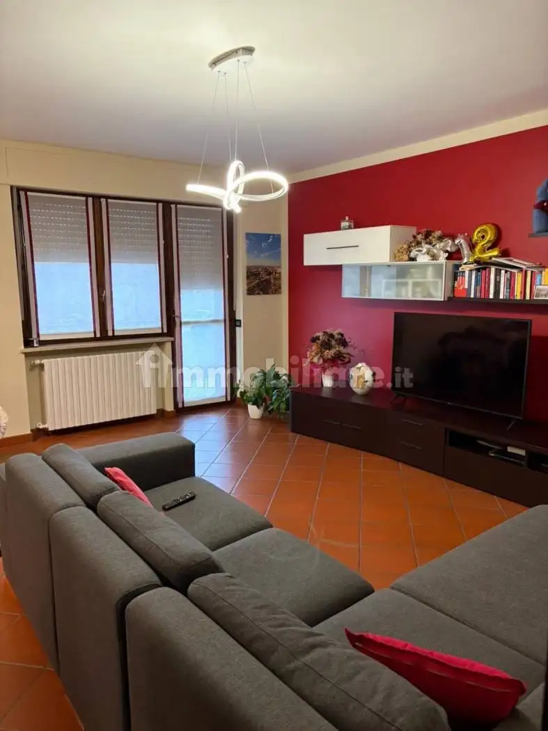 Appartamento in vendita a Valdilana