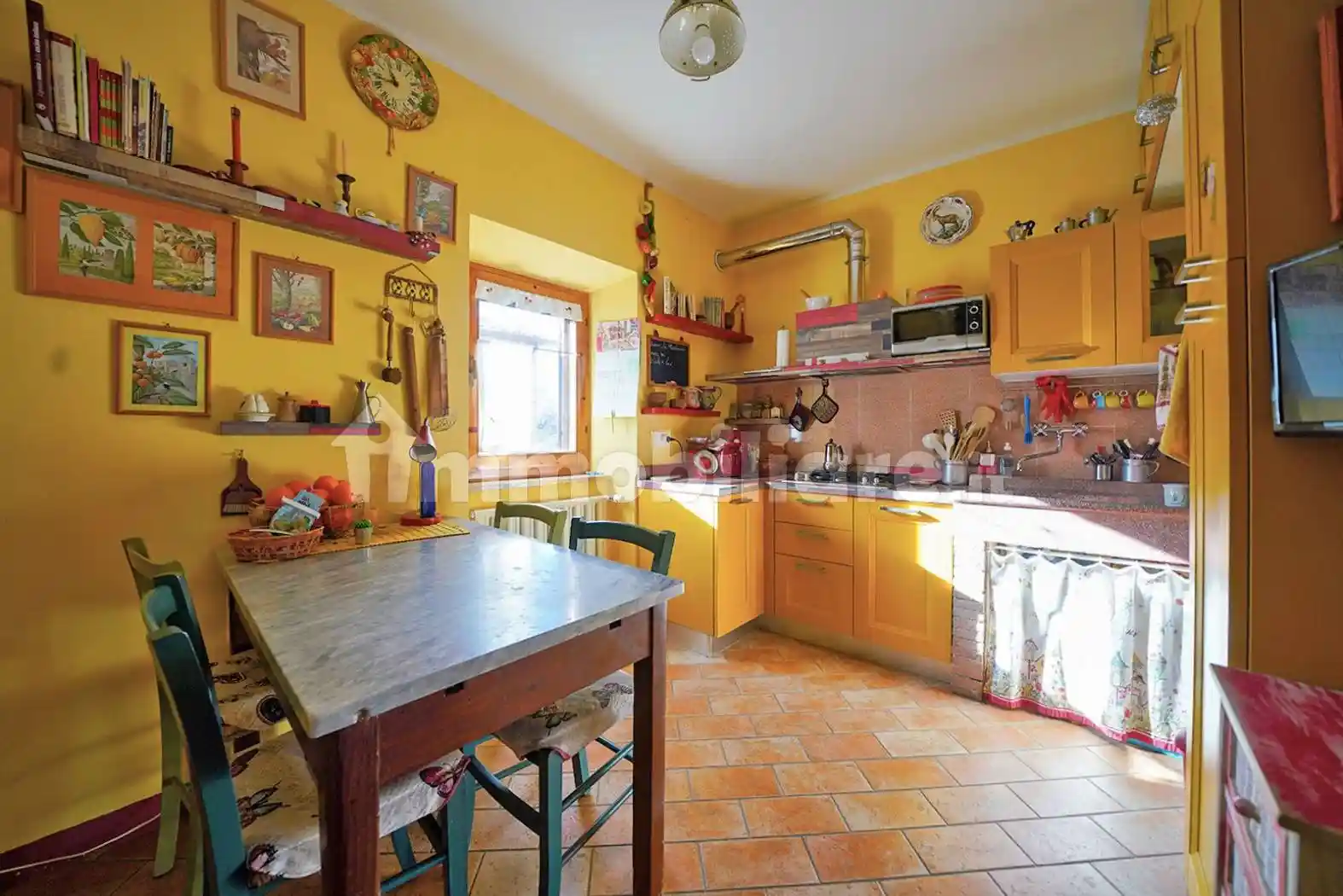 Casa indipendente in vendita a Castel del Piano