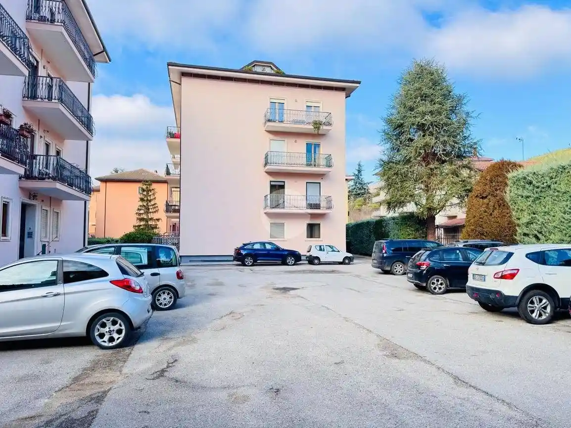 Bilocale Appartamento Mansardato via Feneziani 5, Torretta - Torrione, L'Aquila - foto 3