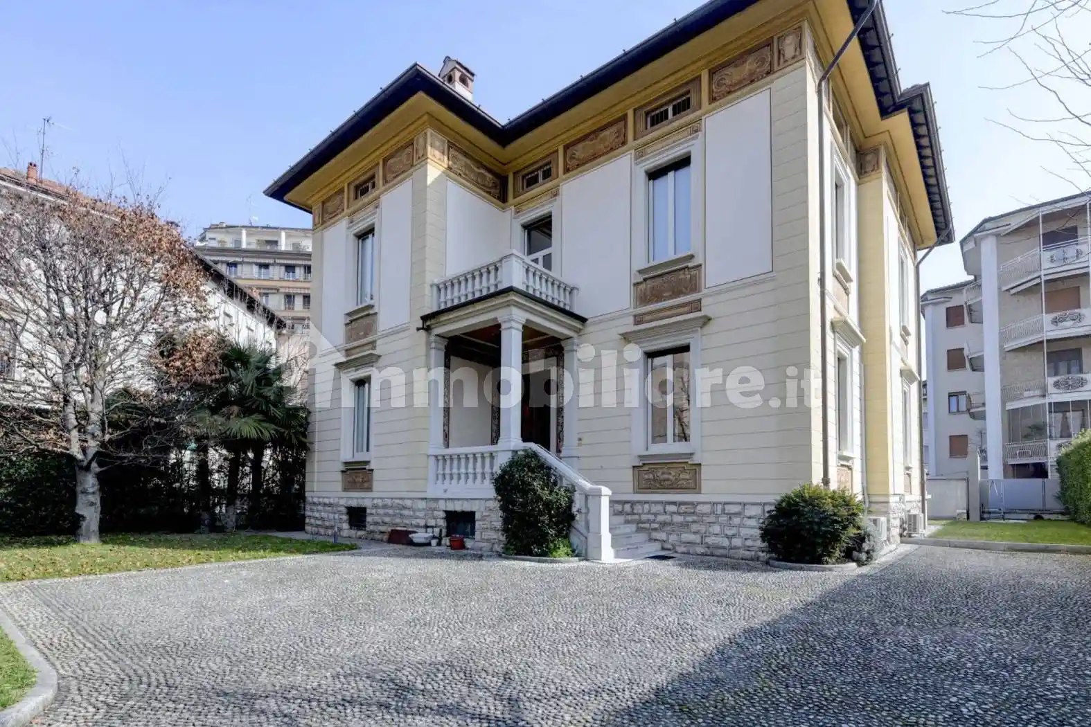 Villa in vendita a Brescia