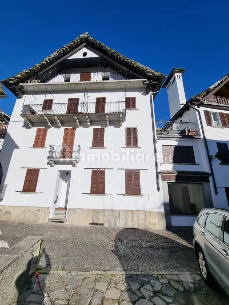 Appartamento in vendita a Toceno