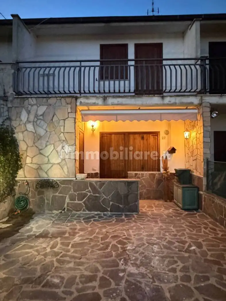 Villetta a schiera in affitto a Castel di Sangro