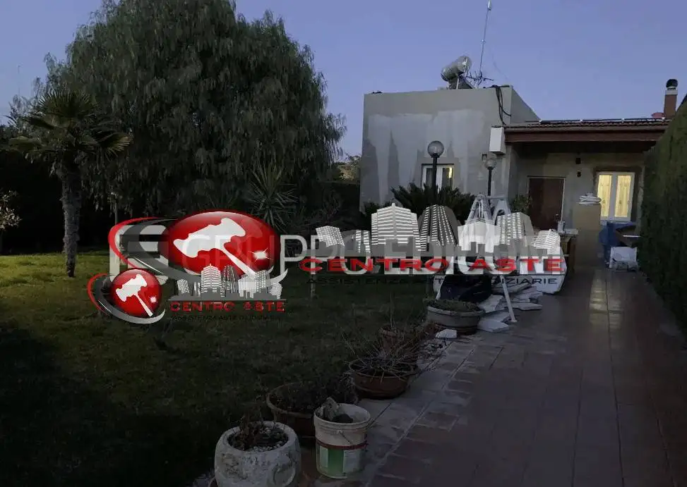 Villa in asta a Grumo Appula