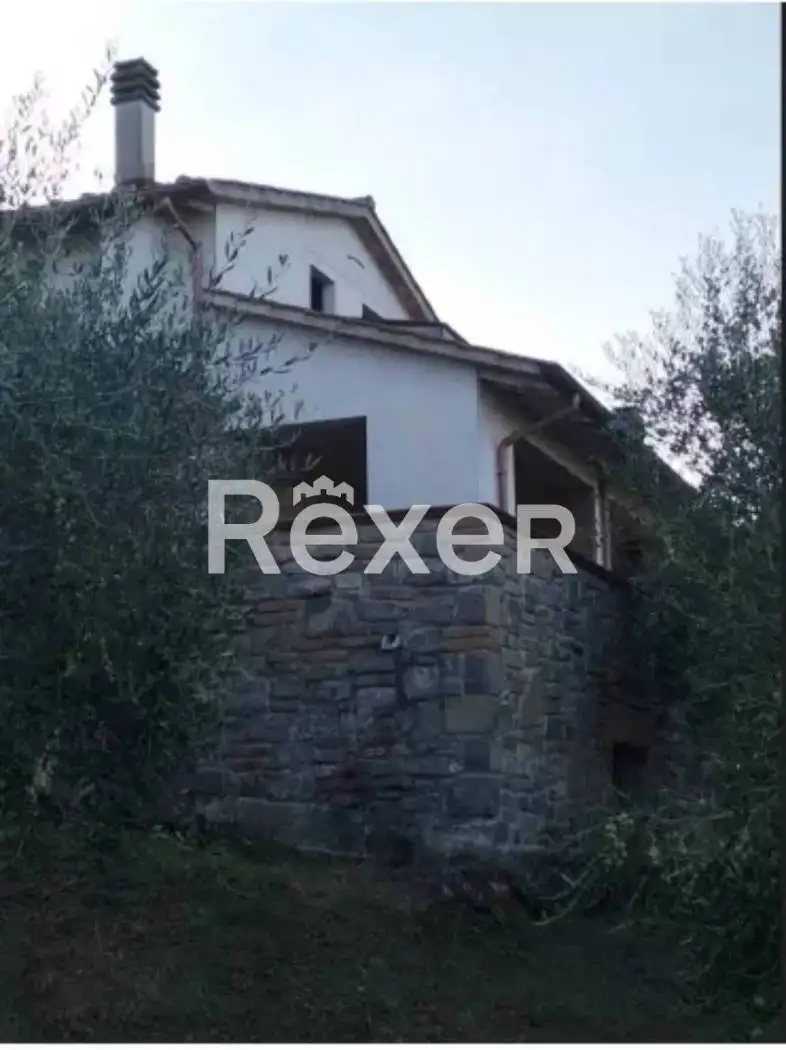 Rustico - Casale in vendita a Piegaro