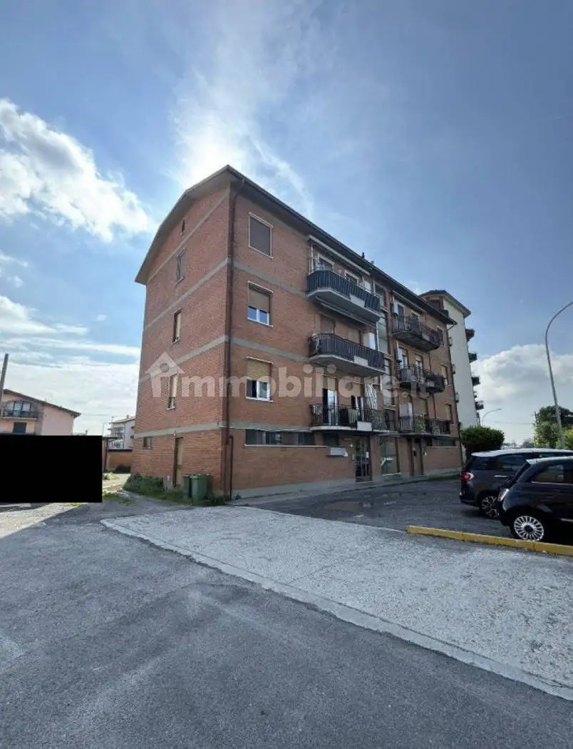 Appartamento in asta a Cornate d'Adda