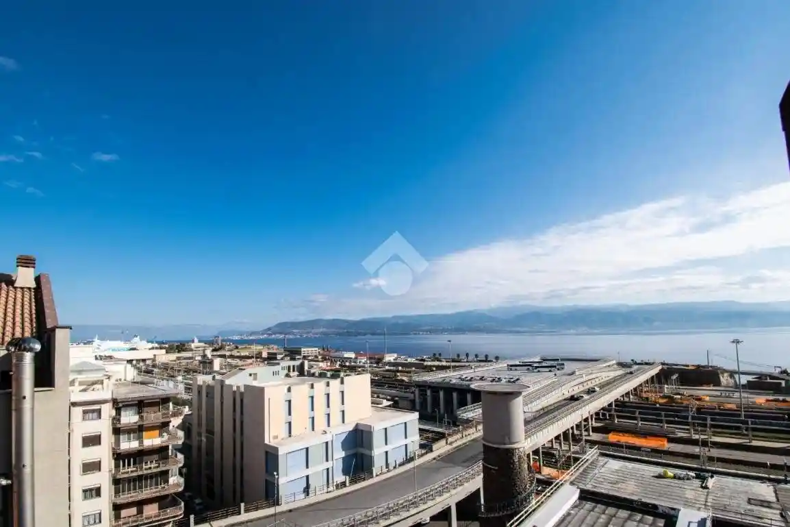 Appartamento in vendita a Messina