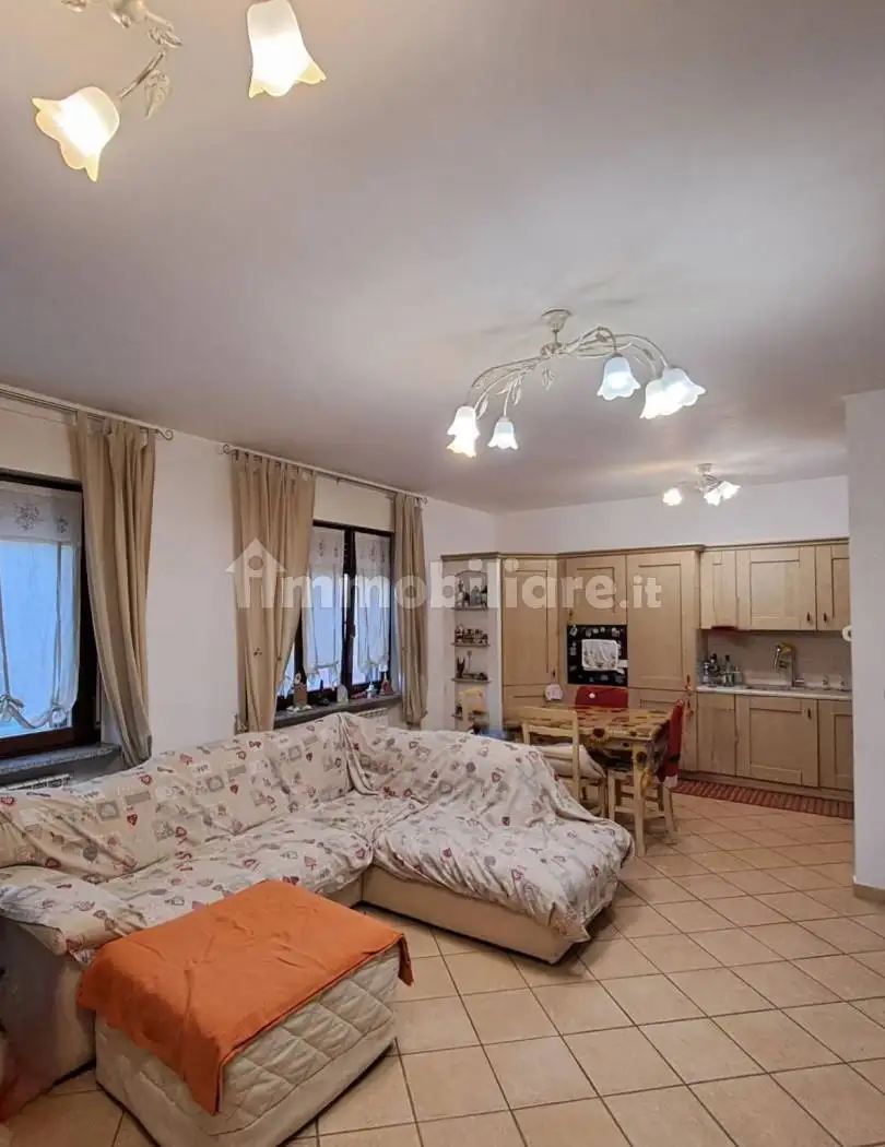 Villa in vendita a Serravalle Scrivia