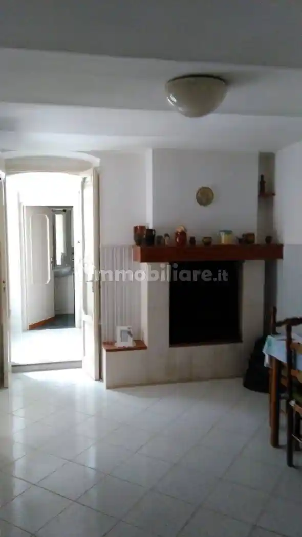 Appartamento in vendita a Adelfia