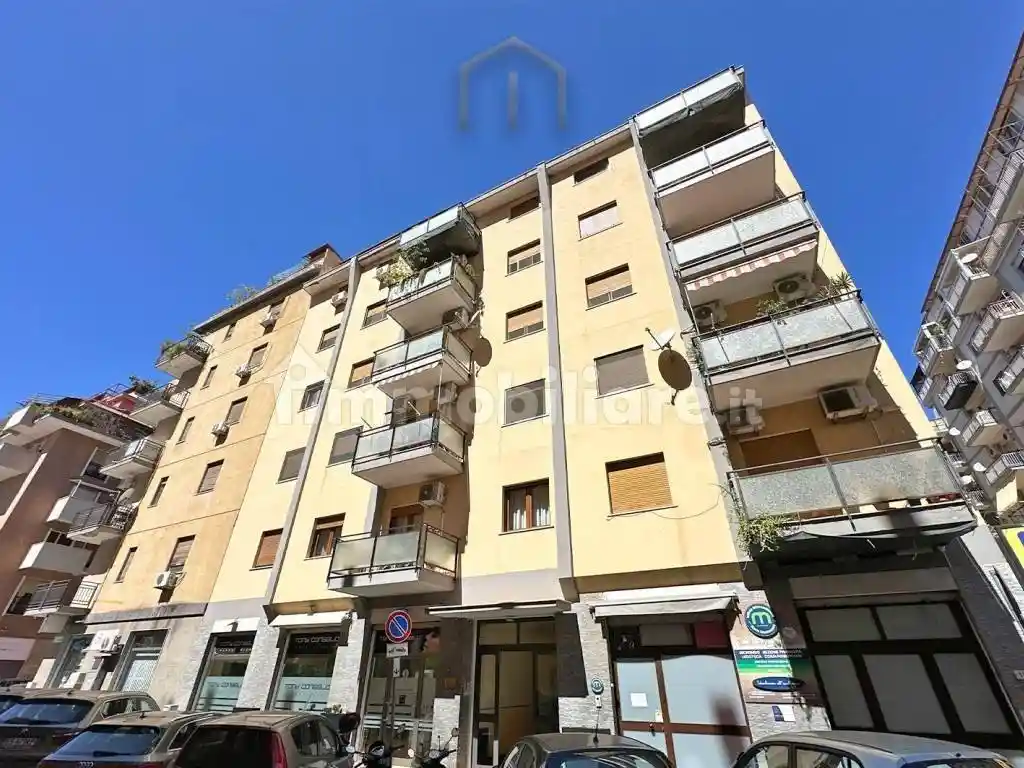 Appartamento in affitto a Palermo