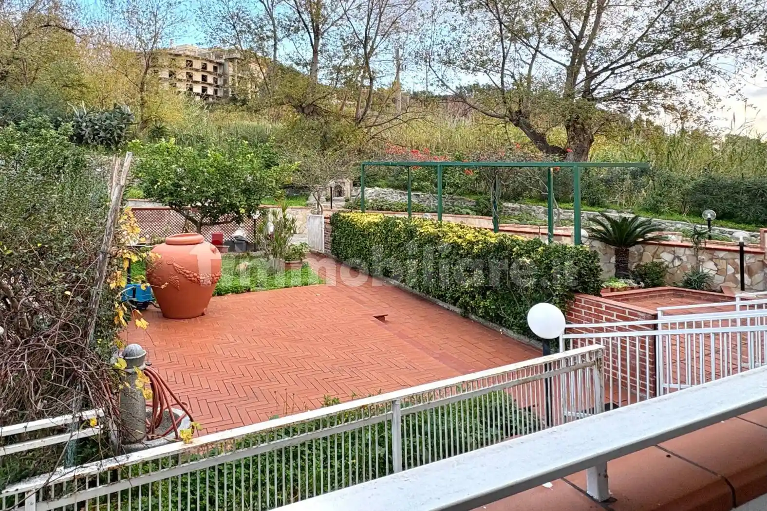 Trilocale buono stato, su più livelli, Paola - foto 4