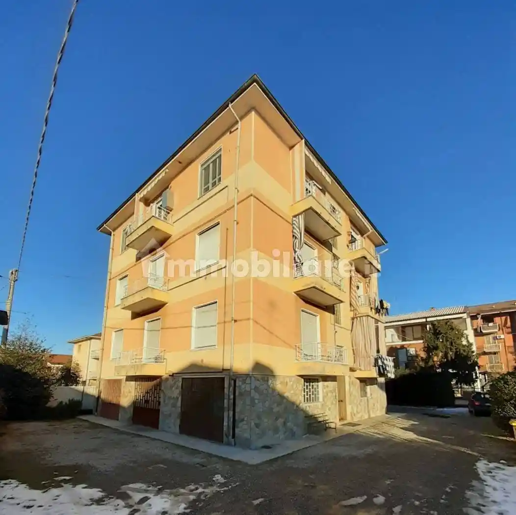 Appartamento in vendita a Leinì