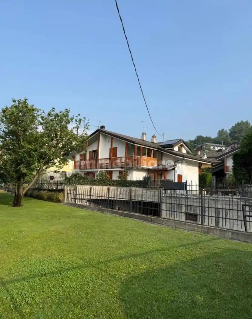 Villa in vendita a Saint-Christophe