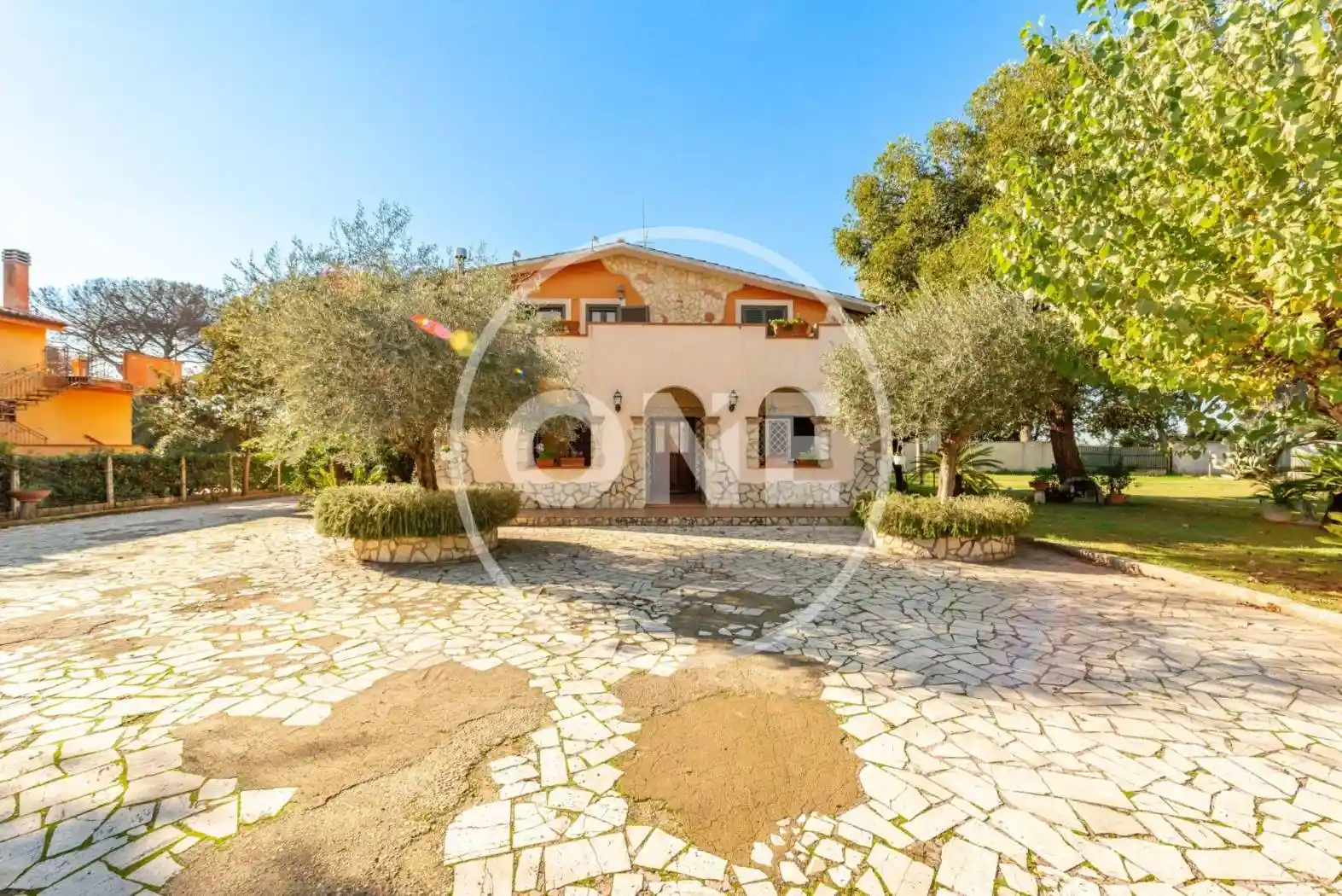 Villa in vendita a Aprilia