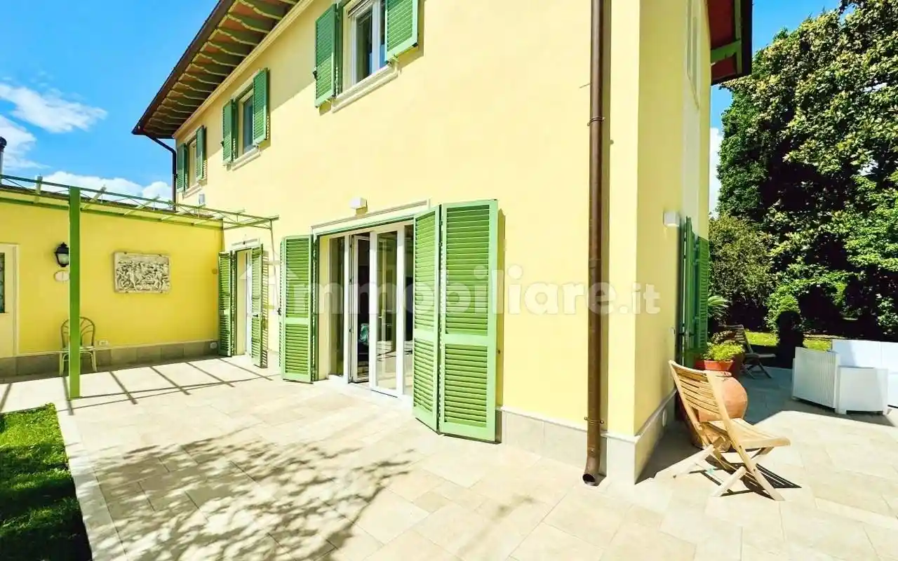 Villa in affitto a Forte dei Marmi