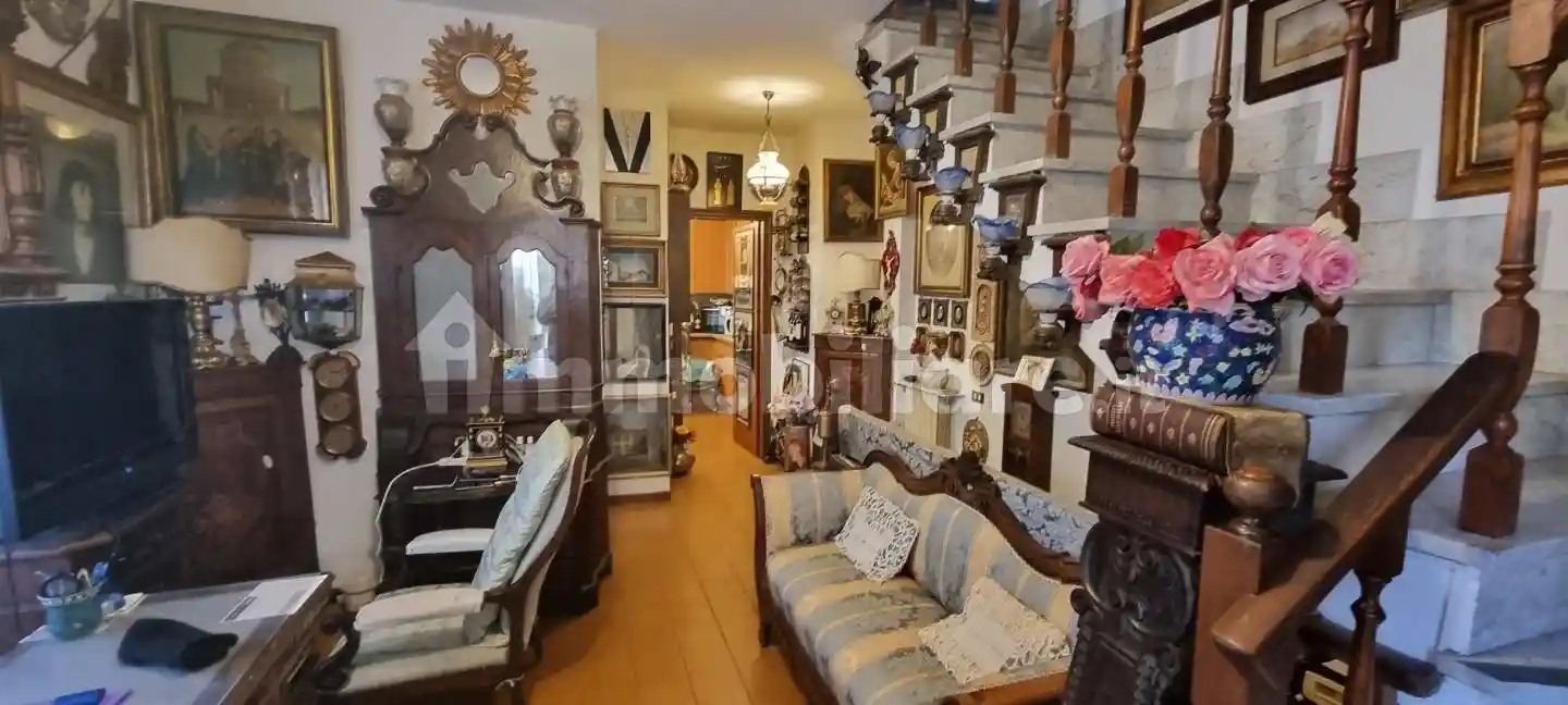 Villetta a schiera in vendita a Massa