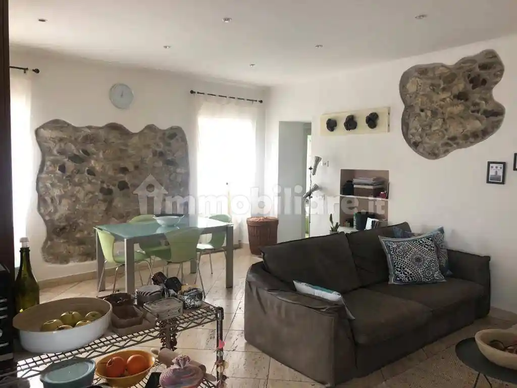Appartamento in vendita a Carrara