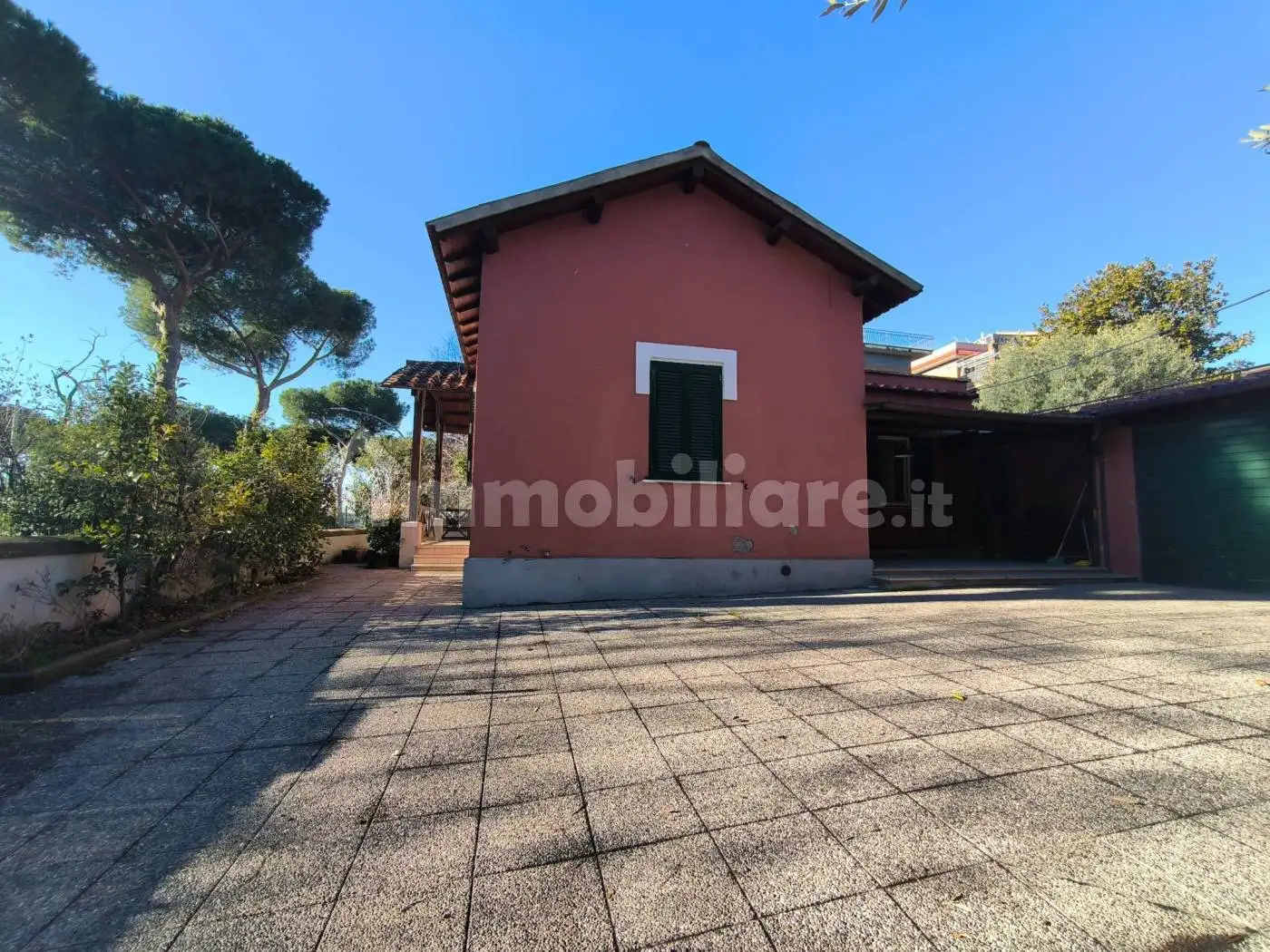 Villa in affitto a Roma