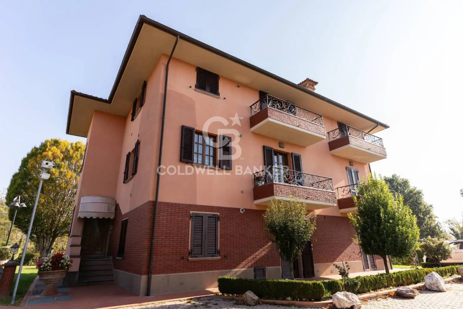 Palazzo - Edificio in vendita a Città di Castello