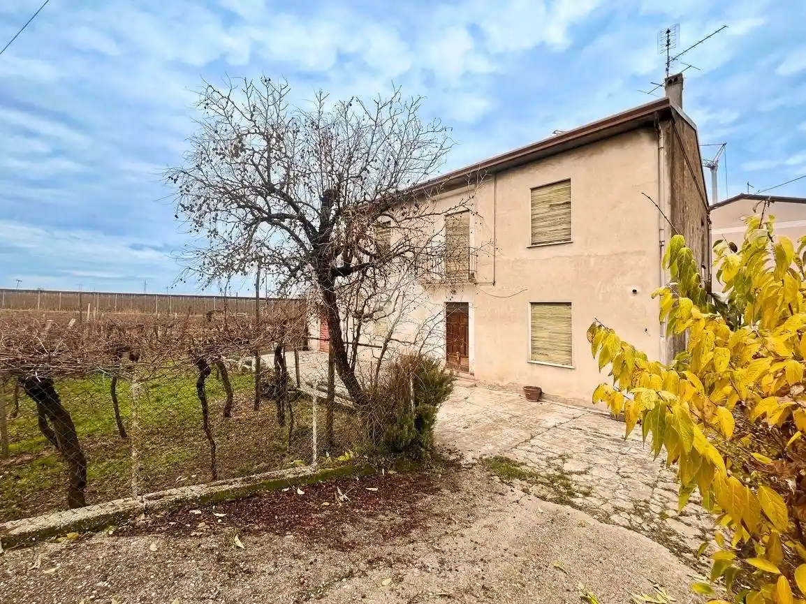 Casa indipendente in vendita a Belfiore