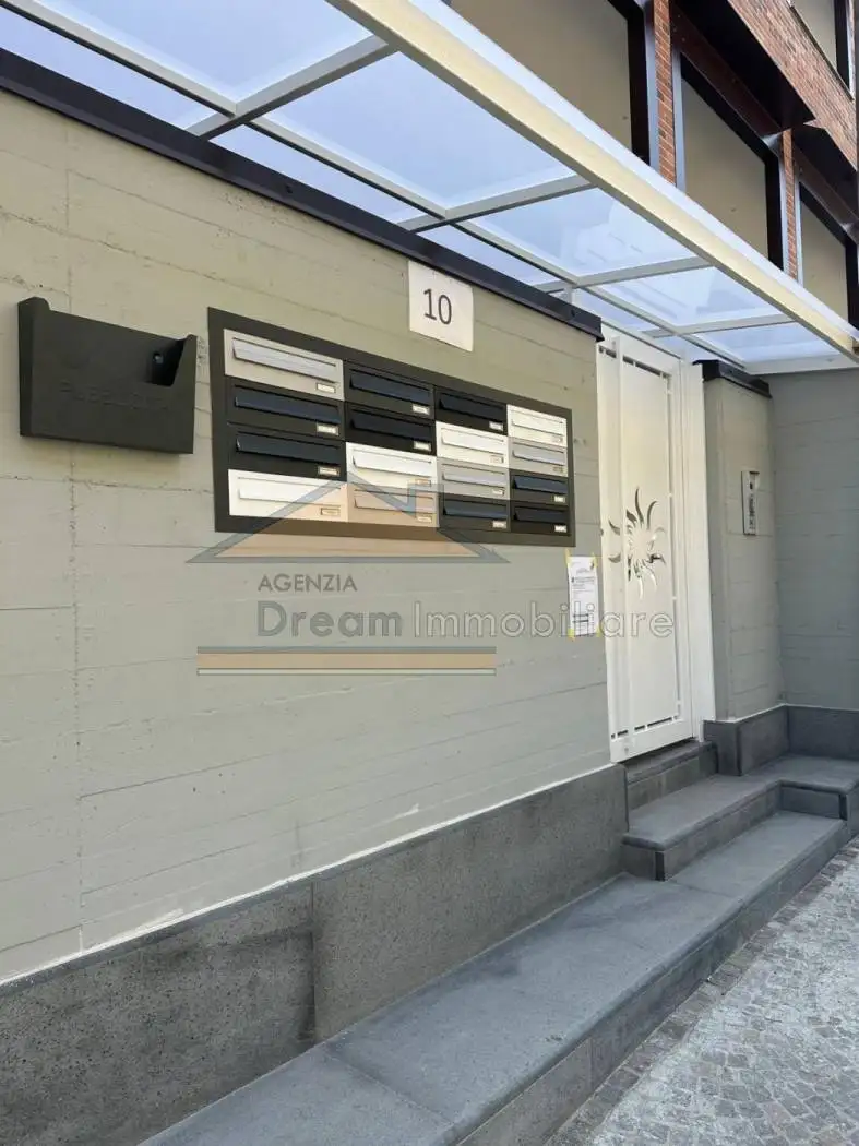 Attico - Mansarda in affitto a Giugliano in Campania