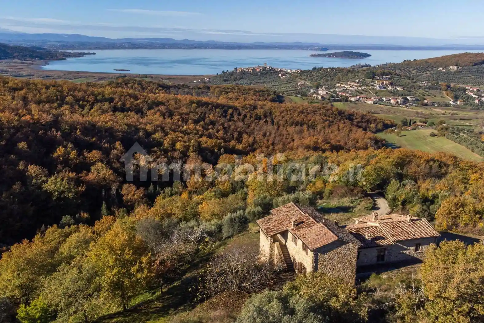 Rustico - Casale in vendita a Magione