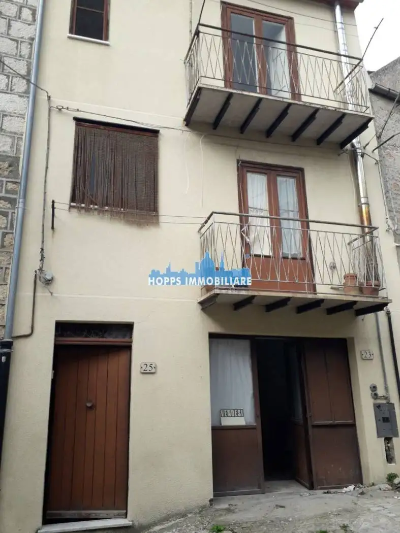 Appartamento in vendita a Petralia Soprana