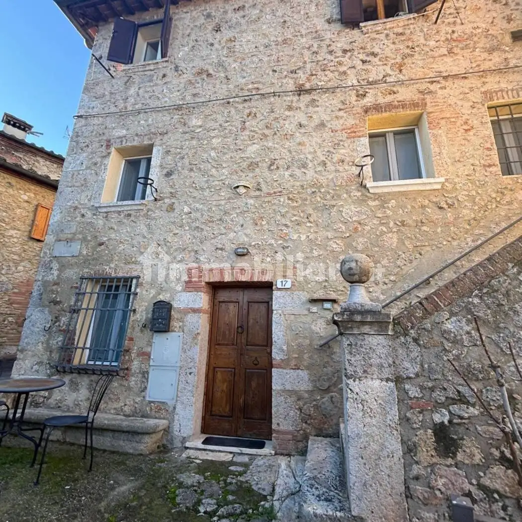 Appartamento in vendita a Sovicille