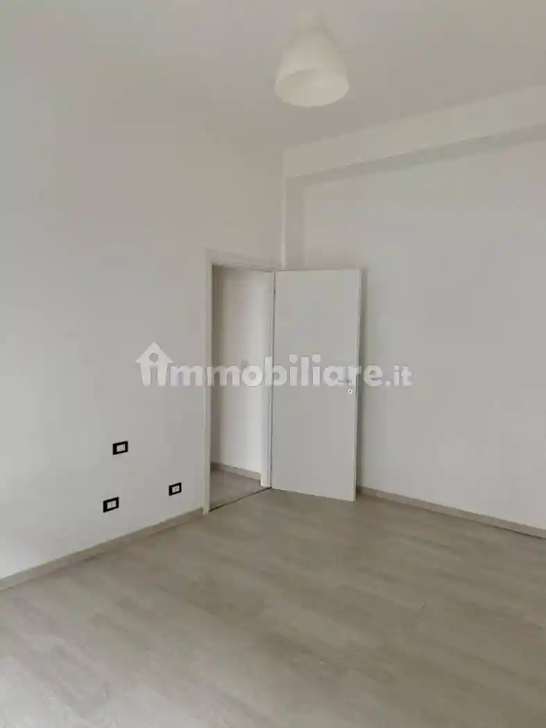 Bilocale via Michelangelo Buonarroti 1, Centro, Pioltello - foto 4