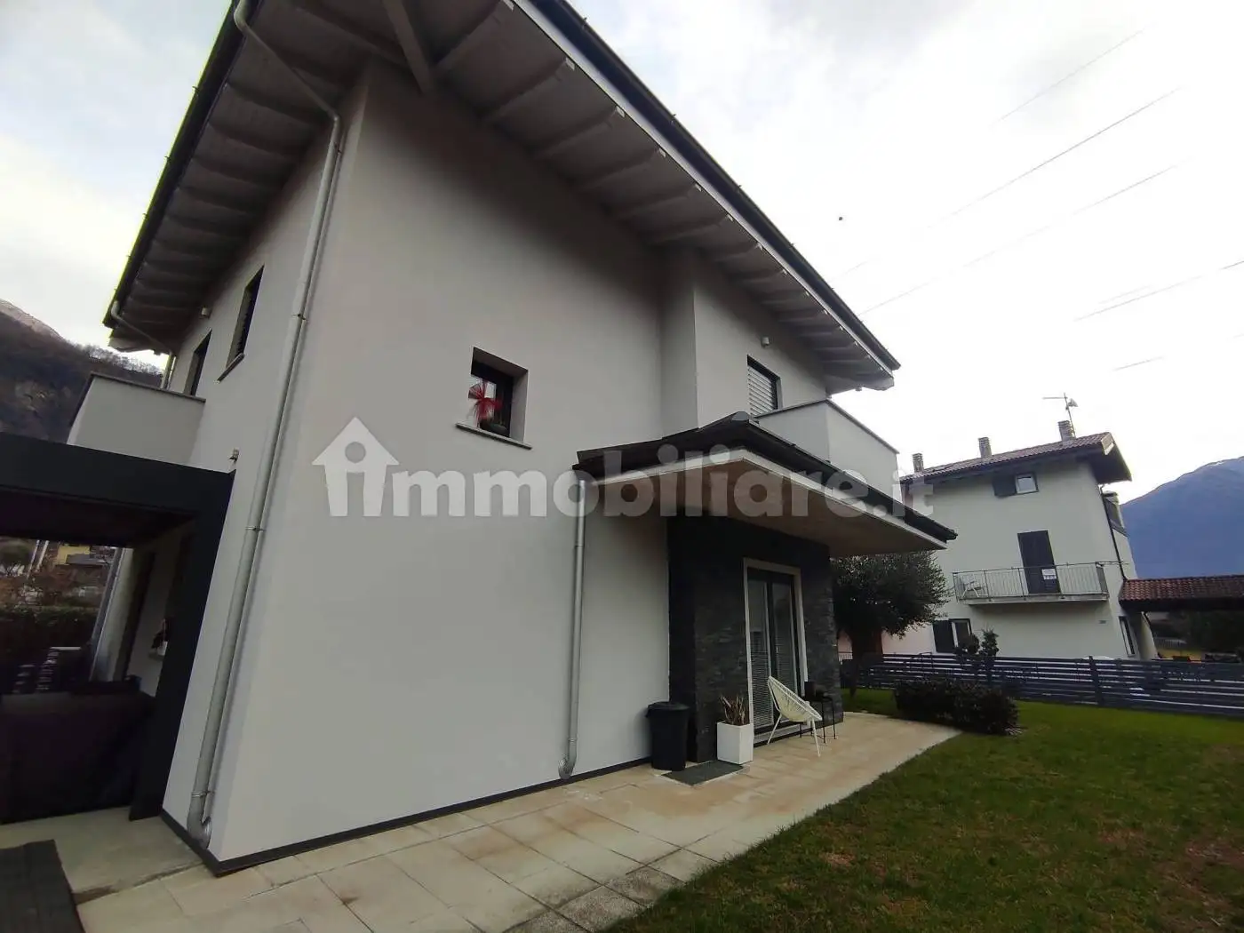 Villa in vendita a Morbegno