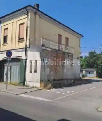 Appartamento all'asta via Umberto I, Lungavilla - foto 4