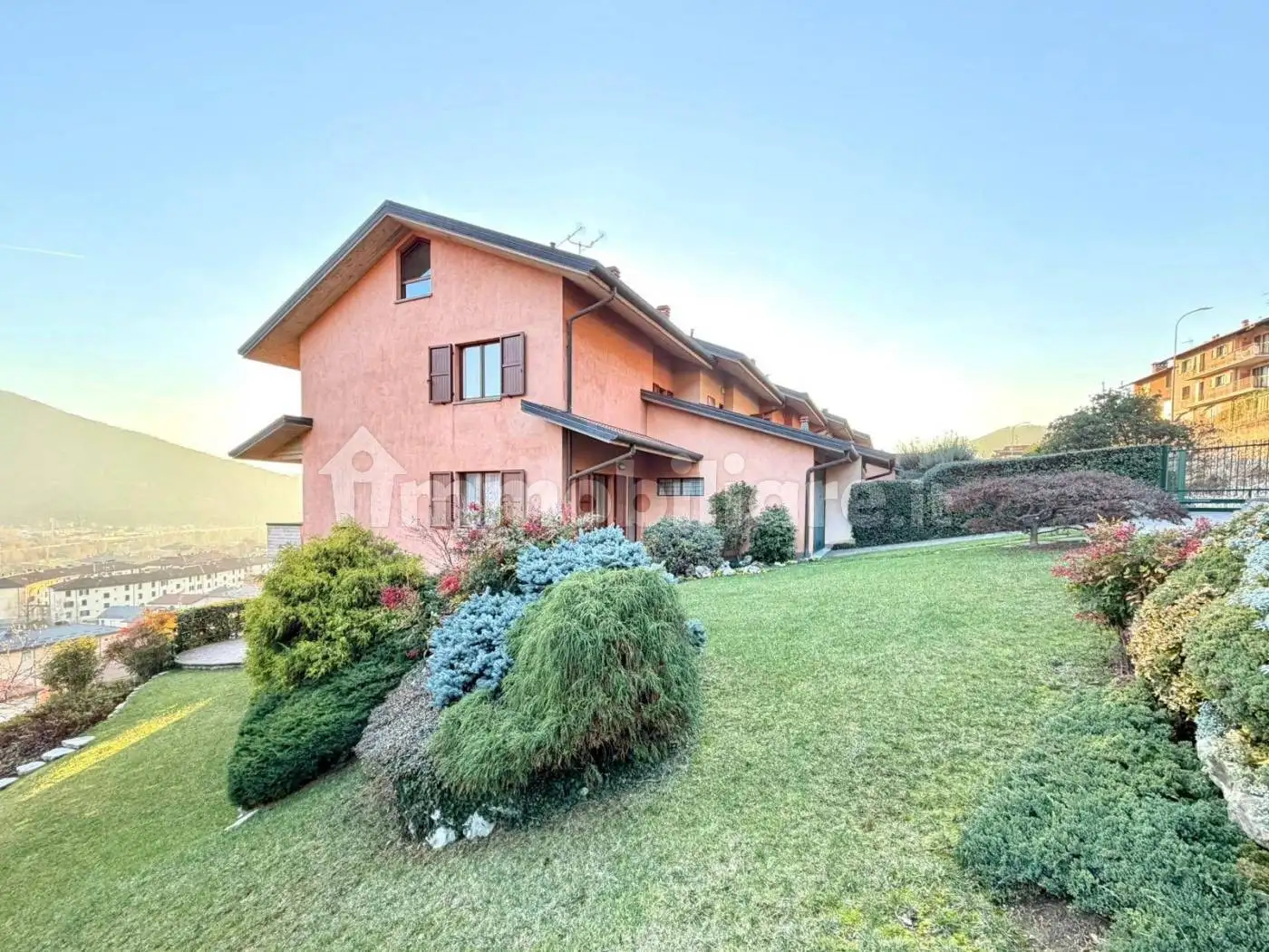 Villetta a schiera in vendita a Nembro