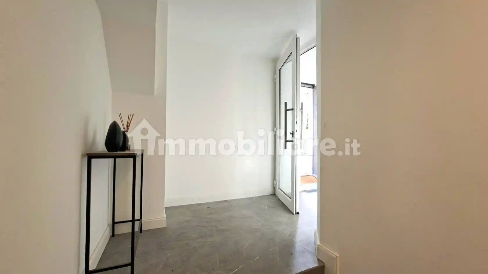 Bilocale nuovo, seminterrato, Porta Romana - Medaglie d'Oro, Milano - foto 5