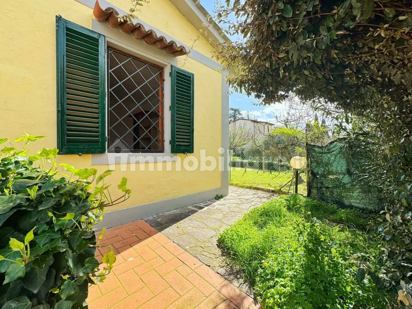 Casa indipendente in vendita a Poggio a Caiano