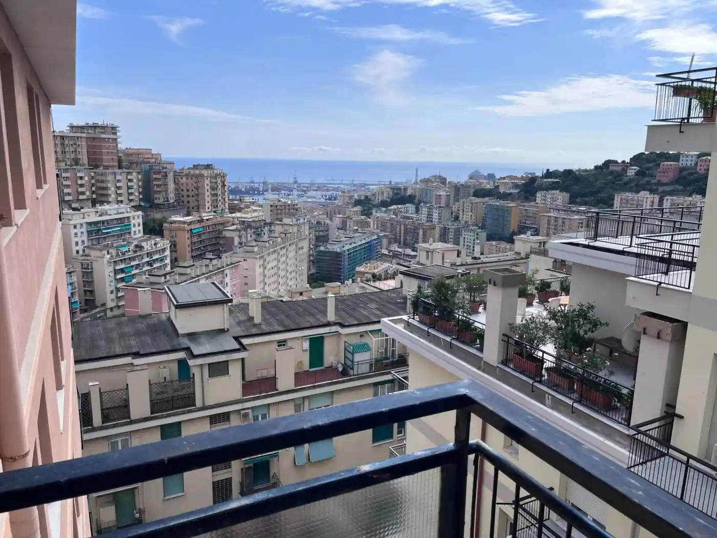 Appartamento in vendita a Genova