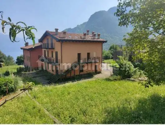 Palazzo - Stabile in asta a Gravedona ed Uniti
