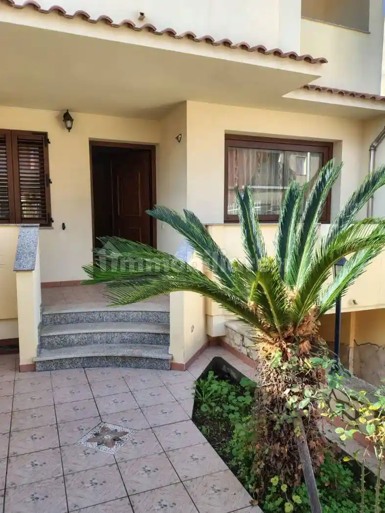 Villetta a schiera in vendita a Monserrato