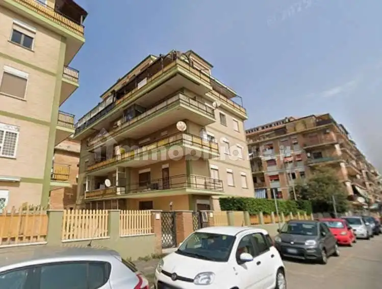 Appartamento in asta a Roma