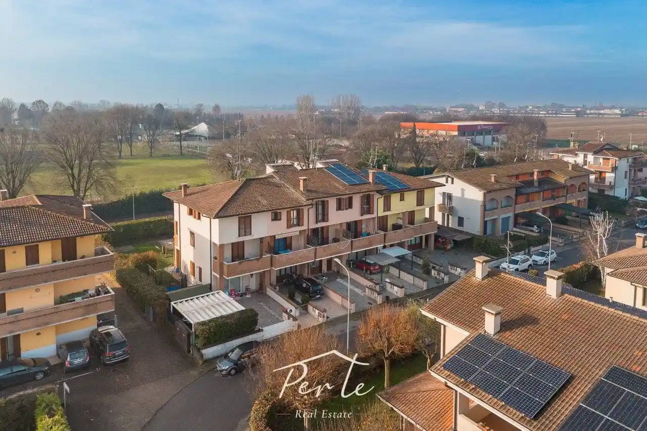 Villetta a schiera - foto 2