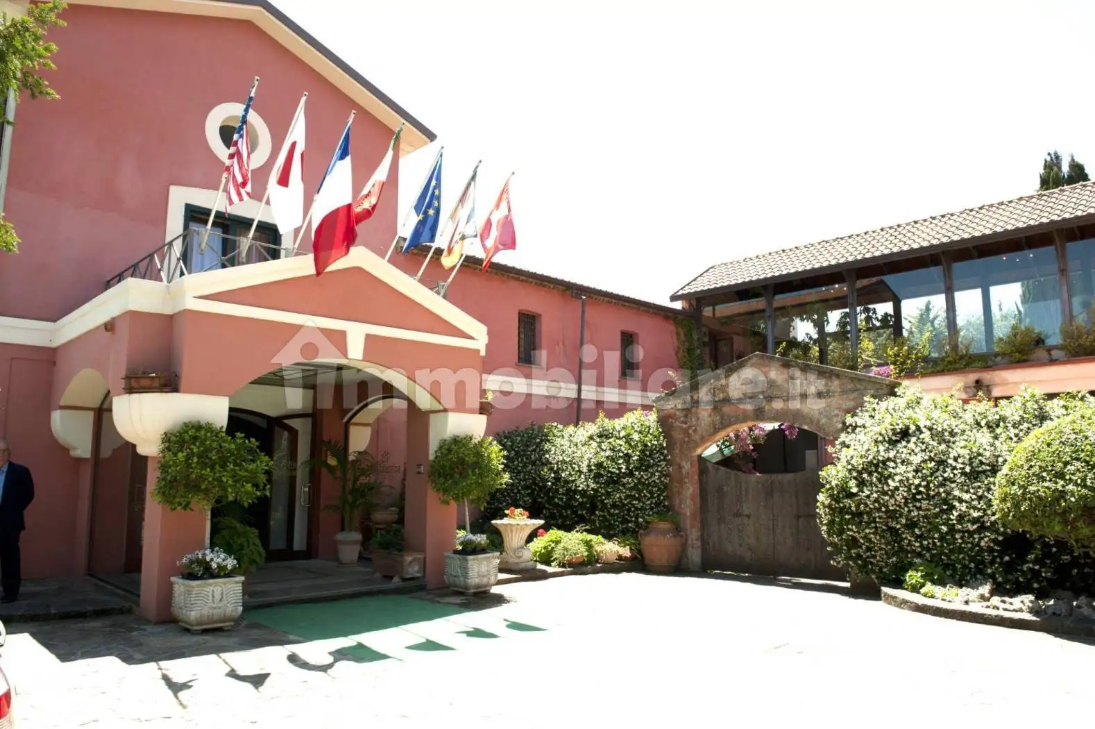 Palazzo - Edificio in vendita a Castelnuovo Cilento